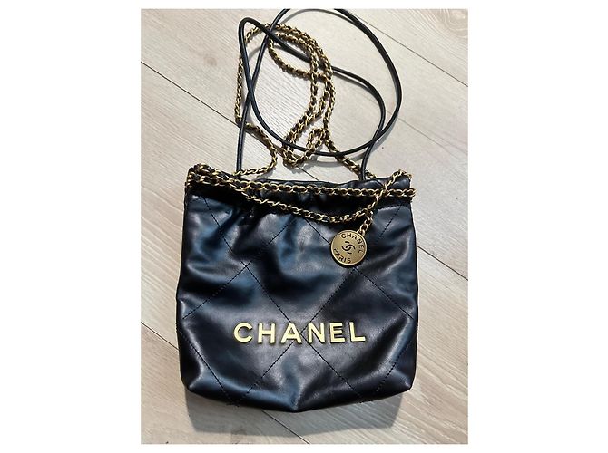 Borsa Chanel 22 mini nera in pelle Nero - vista 12