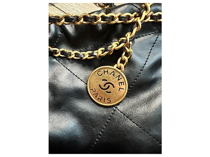 Borsa Chanel 22 mini nera in pelle Nero - vista 8