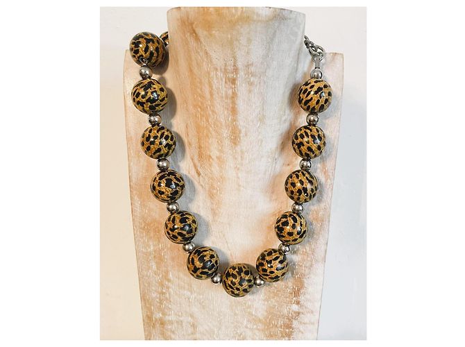 Superbe collier DOLCE & GABBANA avec de grandes perles à motif animalier Camel - vue 8