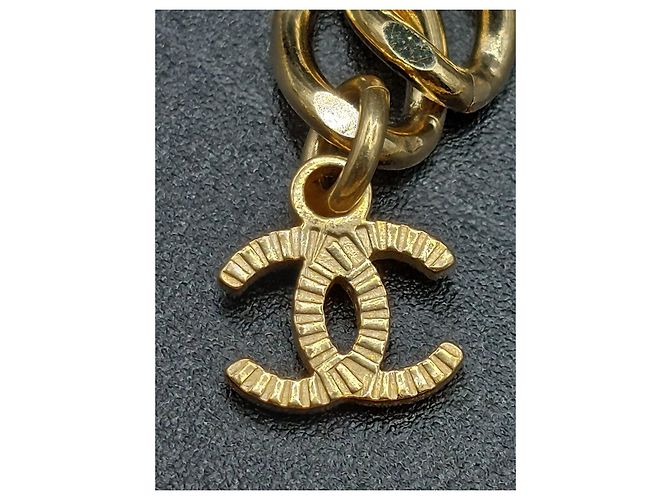 Collana a catena con nodo Chanel oro D'oro - vista 7