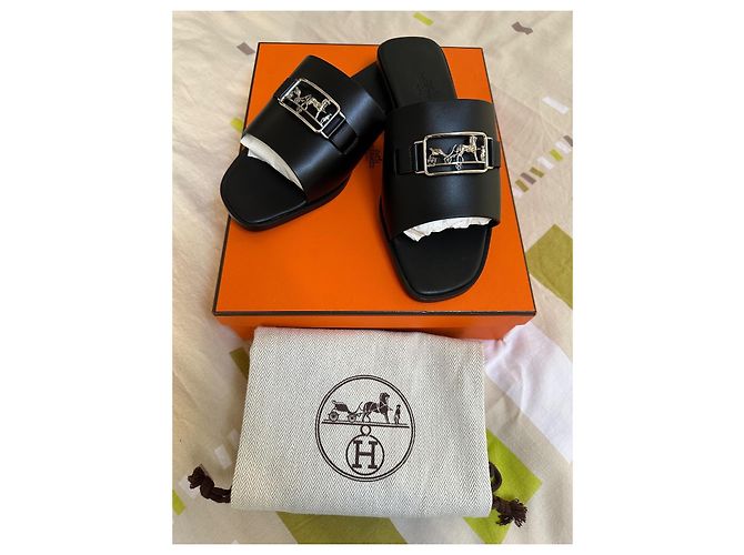 Sandálias Hermès Villa de couro pretas com detalhes prata Preto Hardware prateado - vista 2