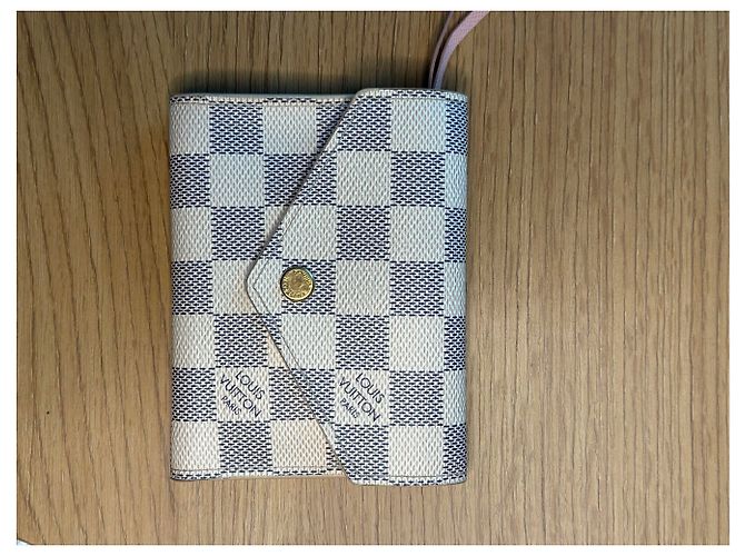 Louis Vuitton Cartera Victorine Vallet en lona Damier Azur Rosa Beige Gris - vista 3