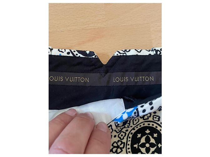 Louis Vuitton Mini Shorts in Lana e Seta Blu Navy e Blu Chiaro - vista 2