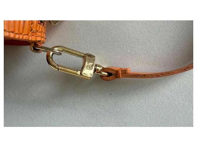 Louis Vuitton Papillon Borsa in pelle arancione - vista 12