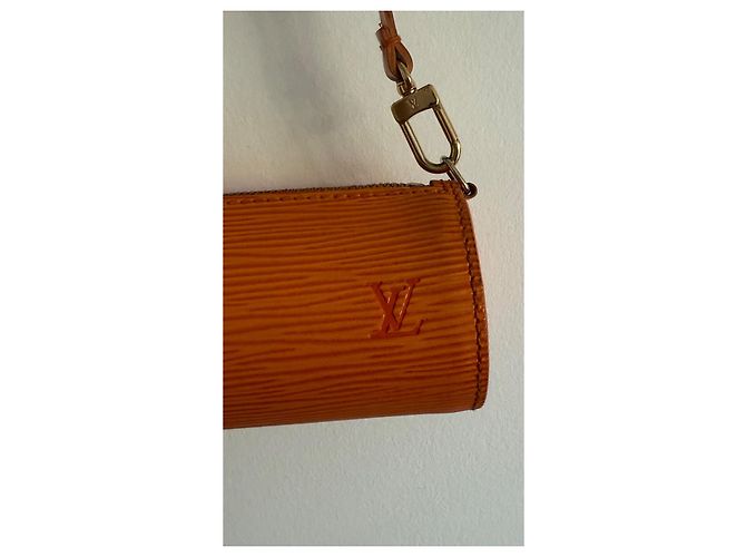 Louis Vuitton Papillon Borsa in pelle arancione - vista 9