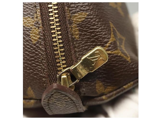 LOUIS VUITTON Pochette Cosmetica Demi Ronde Monogram M47520 LV Auth BD1958 Monogramma - vista 12