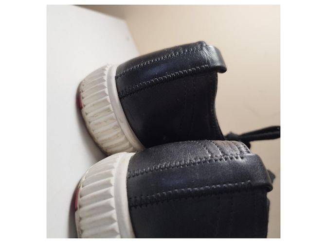 Prada Sneaker aus schwarzem Leder Größe 38 - Ansicht 5