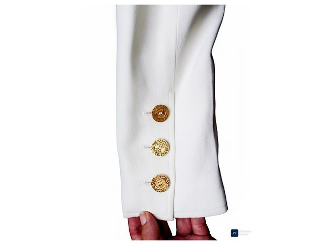 Giacca Lunga Bianca Chanel con Bottoni Dorati Bianco - vista 3