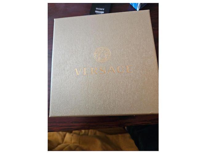 Neue Versace-Uhr für Frauen. Schwarz - Ansicht 10