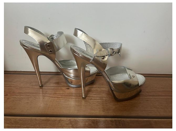 Sandali con piattaforma Saint Laurent Tribute argento - vista 6