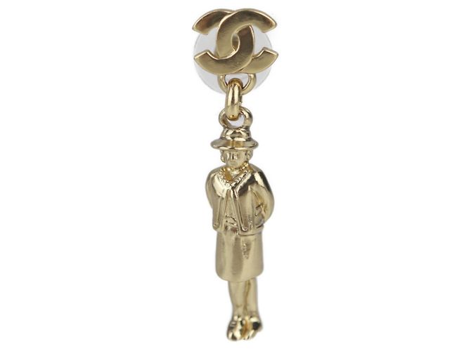 Orecchini in oro Chanel Mademoiselle D'oro - vista 3