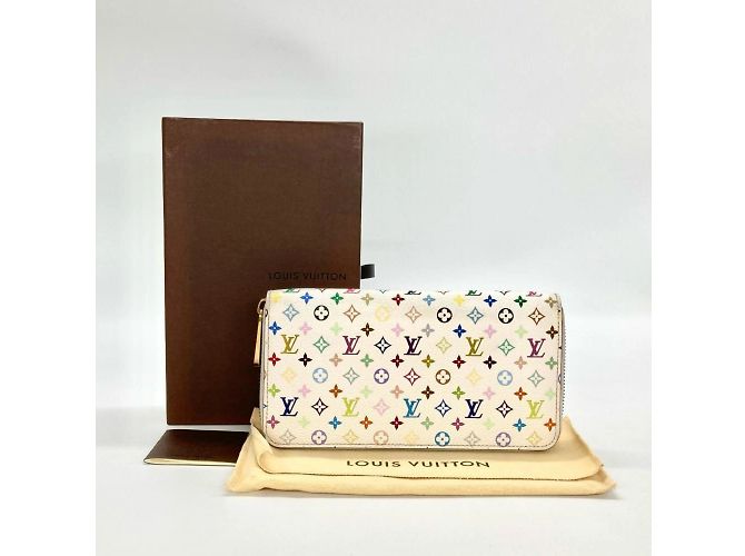 Louis Vuitton Monogram Multicolore Coin Purse White - view 11