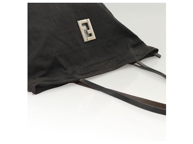 FENDI Zucca Canvas Tote Bag aus Nylon Schwarz Silber Authentisch am8389 - Ansicht 6