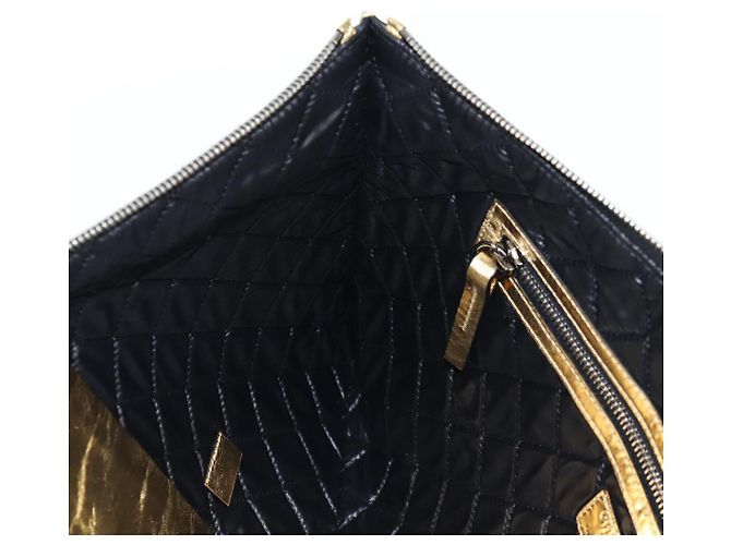 Borsa Clutch in Pelle Oro CC Auth 123083V di CHANEL D'oro - vista 19
