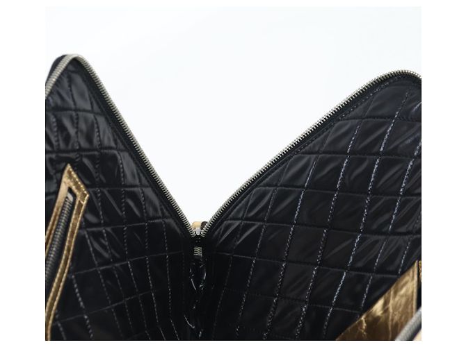 Borsa Clutch in Pelle Oro CC Auth 123083V di CHANEL D'oro - vista 20