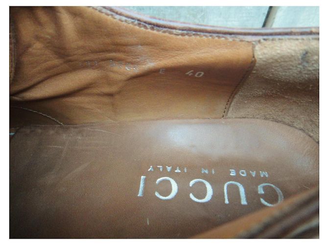Scarpe stringate Gucci derby in pelle marrone - vista 7
