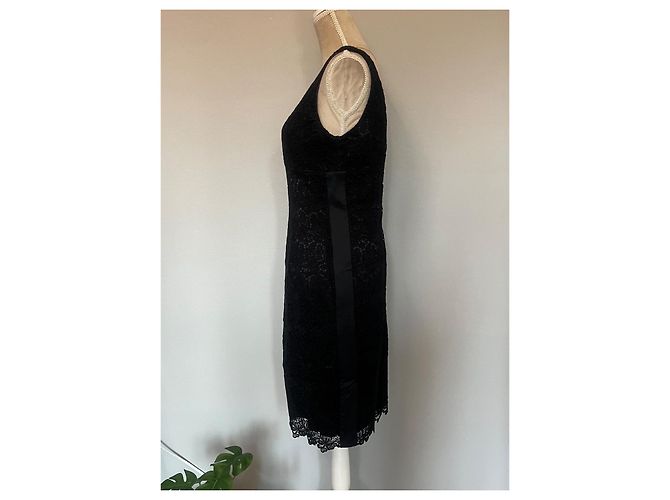 Elegantes schwarzes Spitzenkleid Flavio Castellani - Ansicht 3