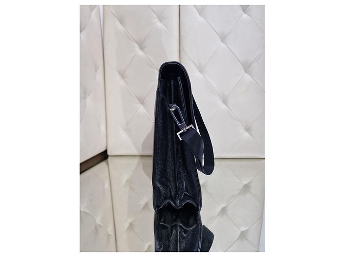 Mallette Pollini en cuir noir martelé - vue 3