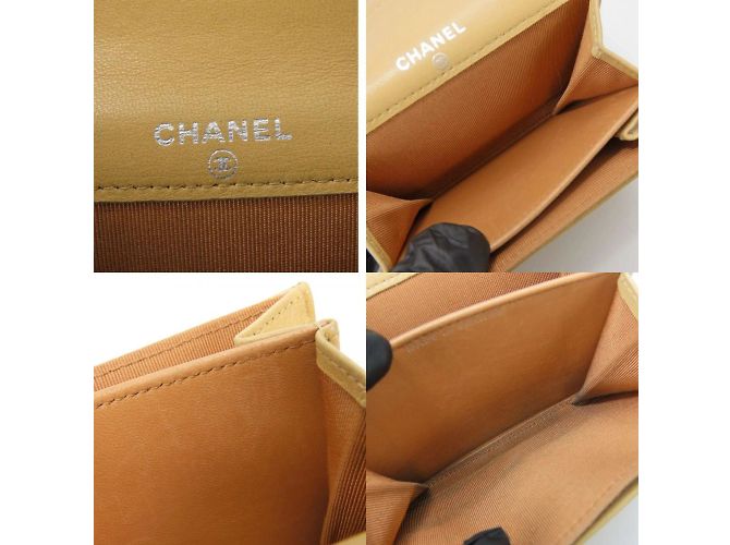 Monedero de piel de cordero Chanel en beige - vista 8