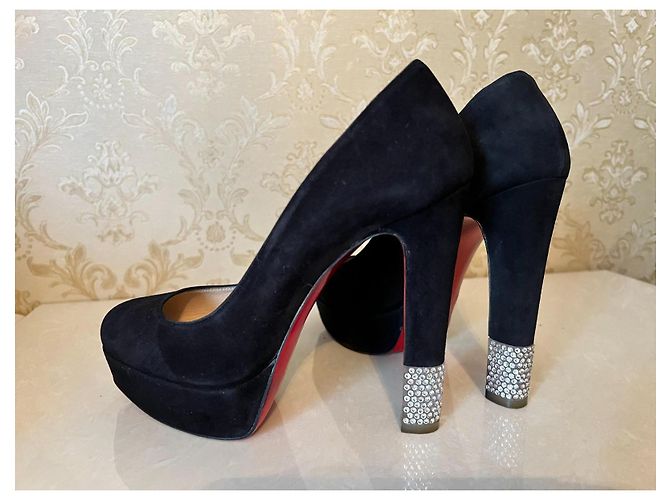Décolleté Christian Louboutin in pelle nera 36 Nero - vista 2
