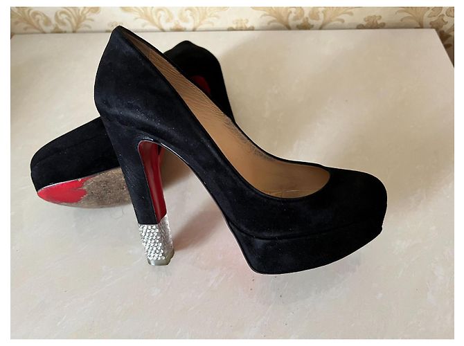 Décolleté Christian Louboutin in pelle nera 36 Nero - vista 3