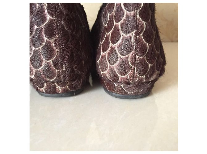 Botas Christian Louboutin de piel de becerro marrón Castaño - vista 10