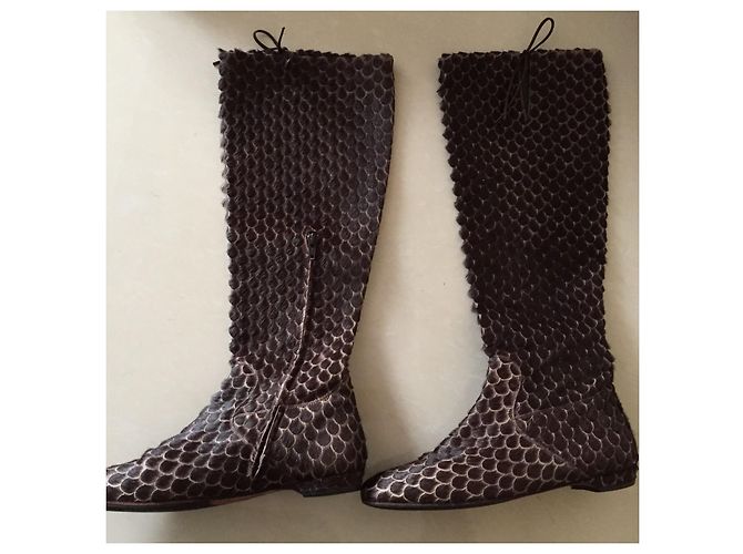 Botas Christian Louboutin de piel de becerro marrón Castaño - vista 6