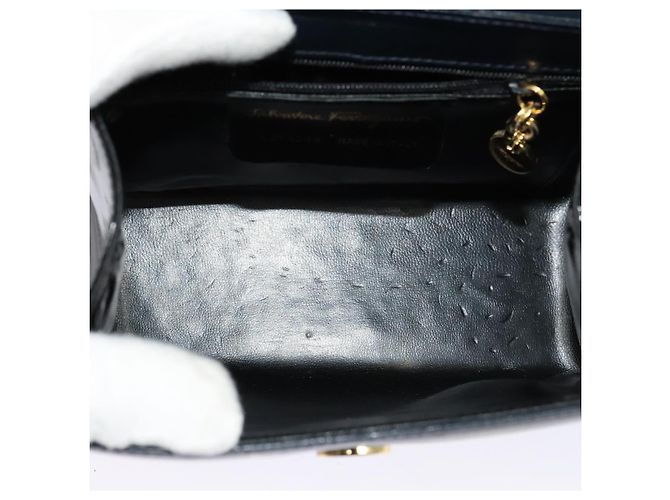 Borsa a spalla a catena Salvatore Ferragamo in pelle blu navy e oro Auth 123015 D'oro - vista 11