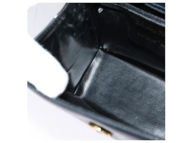 Borsa a spalla a catena Salvatore Ferragamo in pelle blu navy e oro Auth 123015 D'oro - vista 18