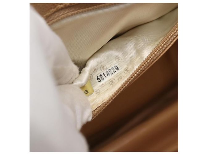 Borsa a Spalla CHANEL in Pelle Caviar Beige Oro CC Auth BA2341 D'oro - vista 11