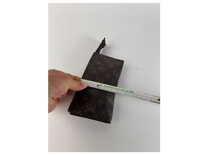 Clutch in pelle monogramma vintage Louis Vuitton marrone - vista 11