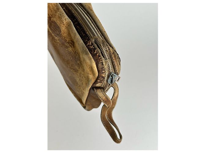 Clutch in pelle vintage Loewe Madrid marrone - vista 11