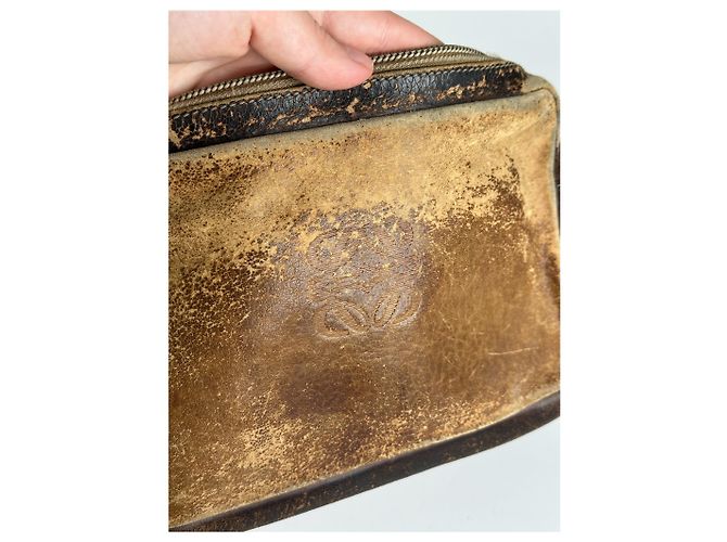 Clutch in pelle vintage Loewe Madrid marrone - vista 3
