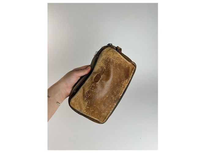 Clutch in pelle vintage Loewe Madrid marrone - vista 5