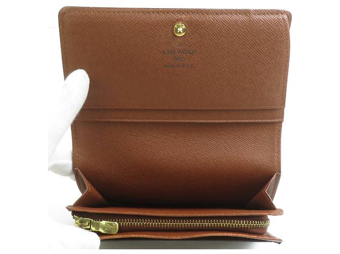Louis Vuitton Bi-Fold-Brieftasche im braunen Monogramm - Ansicht 3