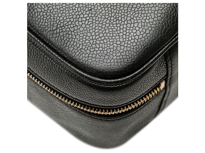 Vanity Beauty case in caviar nero CC di Chanel - vista 13