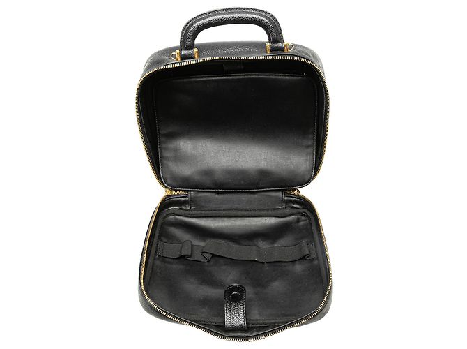 Vanity Beauty case in caviar nero CC di Chanel - vista 6