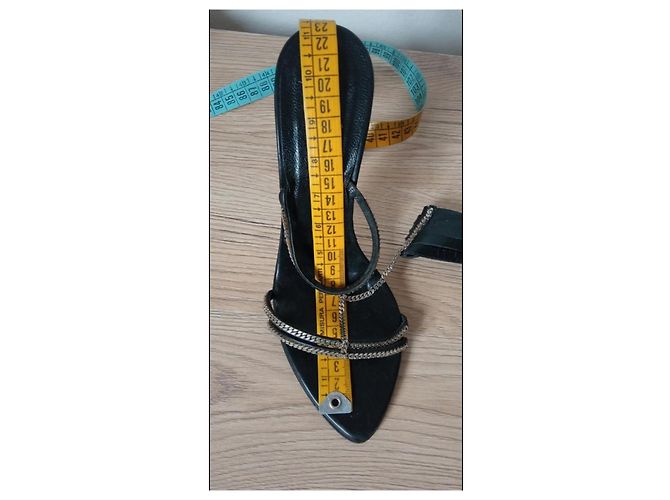 Giuseppe Zanotti Sandali in pelle con catene in metallo Nero - vista 8
