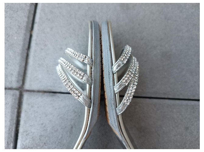 Sandali Giuseppe Zanotti in pelle argentata con strass Swarovski Argento - vista 9
