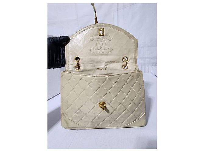 Borsa a spalla Chanel Classica Timeless Matelassè crema Crudo - vista 14