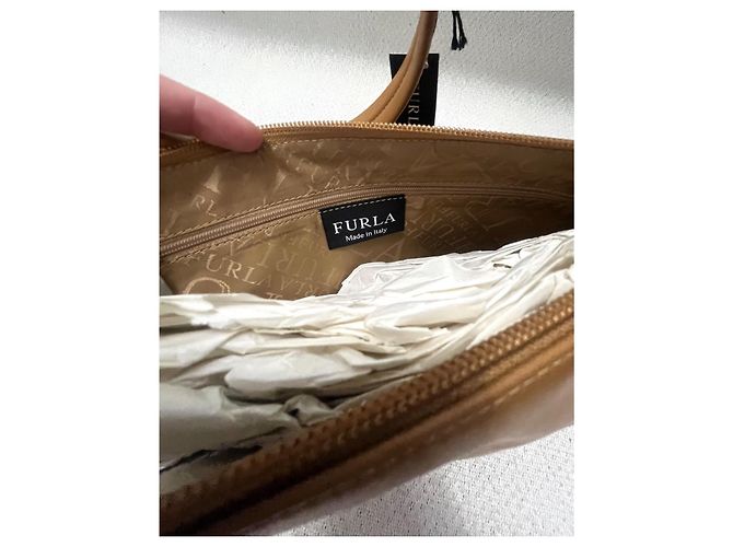 Borsetta a spalle Furla in pelle Cammello - vista 9
