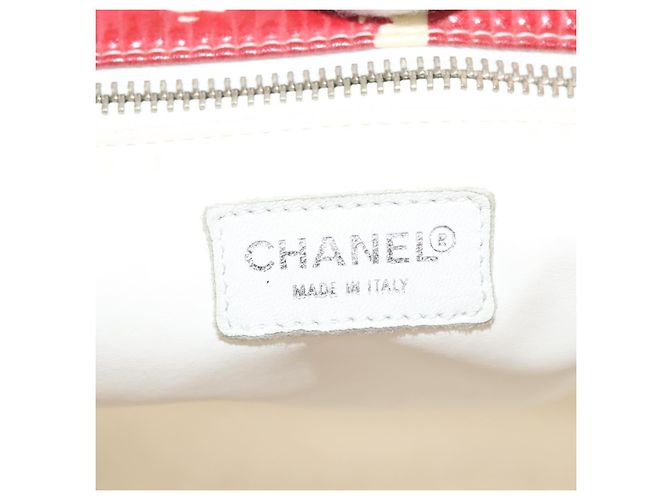 CHANEL Bolsa Tote de Verano Alto Esmalte Rojo CC Auth 123514 Roja - vista 18