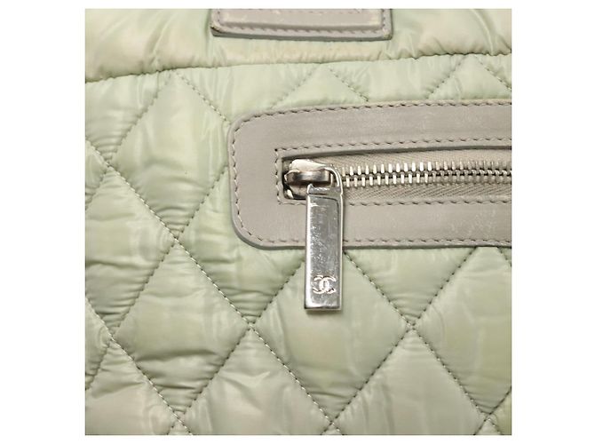 CHANEL Bolsa de Mano Cococoon de Nailon Gris Plata CC Auth 123385 Castaño - vista 19