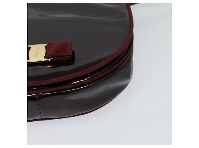 Borsa a Spalla Vala Salvatore Ferragamo in Pelle Verniciata Bordeaux Oro Auth 122920 - vista 14