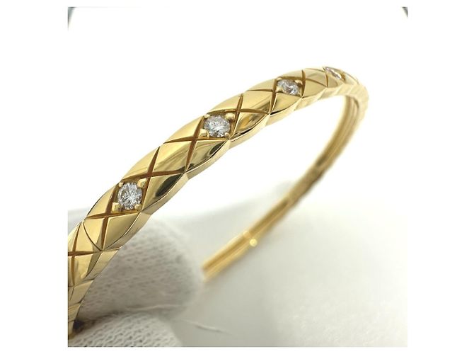 Bracciale charm in oro 18K Chanel Coco Crush D'oro - vista 3