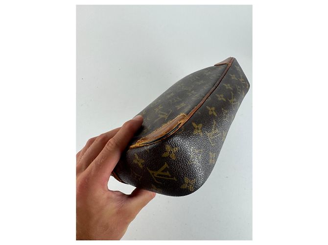 Clutch in pelle monogramma Louis Vuitton vintage marrone - vista 12