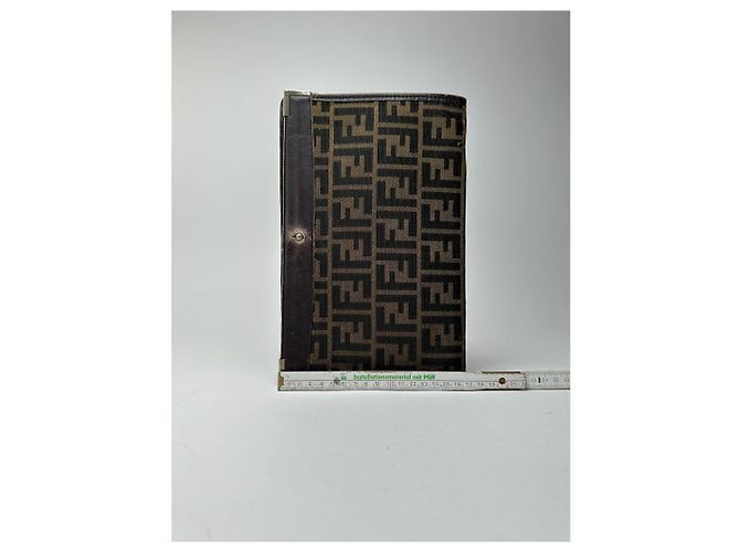 Clutch Monogramma Vintage Fendi Roma Marrone - vista 12