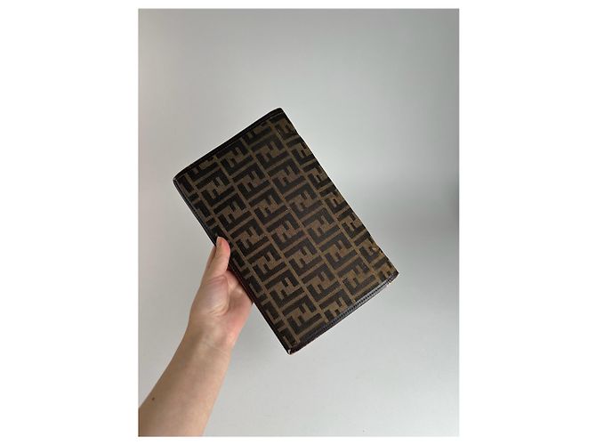 Clutch Monogramma Vintage Fendi Roma Marrone - vista 7