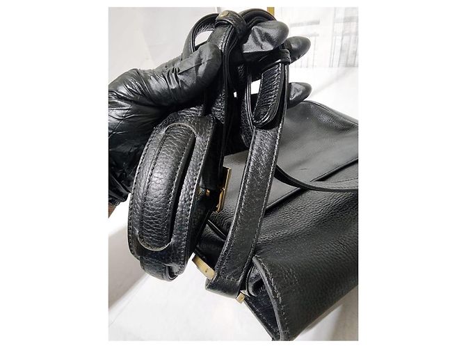 MCM Vintage Leder Umhängetasche mit Klappe in Schwarz - Ansicht 6