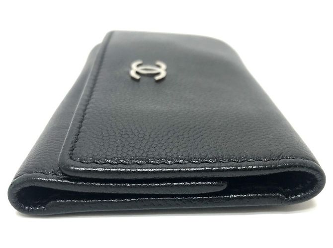 Llaveiro de cuero negro Chanel - vista 3